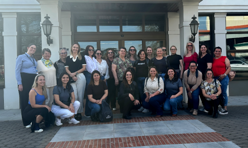 Mulheres Tradio em imerso no cooperativismo