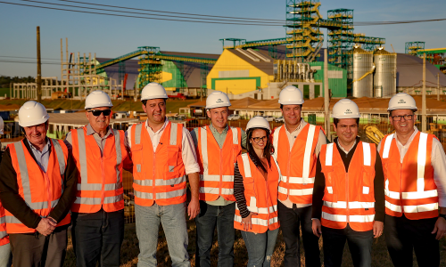 Governador do Paran visita as obras da Indstria de leo e Farelo de Soja da Cooperativa Tradio